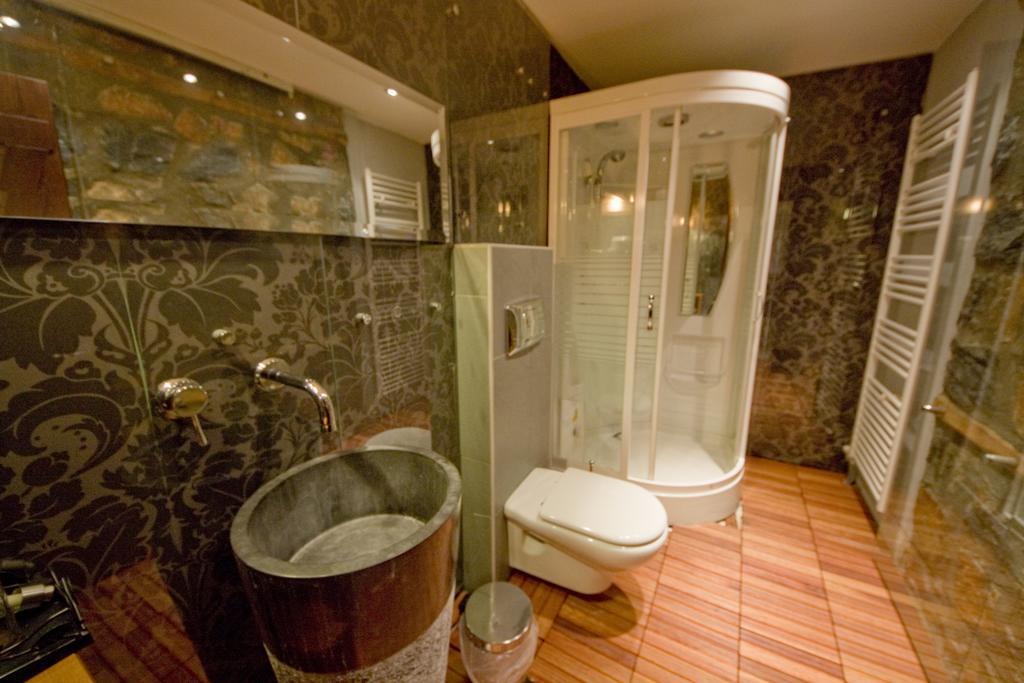 Onar Guesthouse Agios Athanasios  Exteriör bild