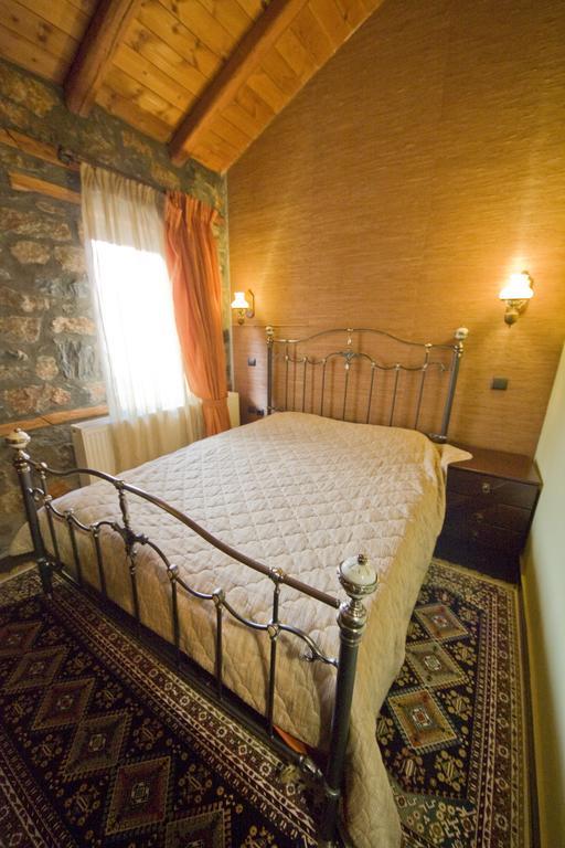 Onar Guesthouse Agios Athanasios  Exteriör bild